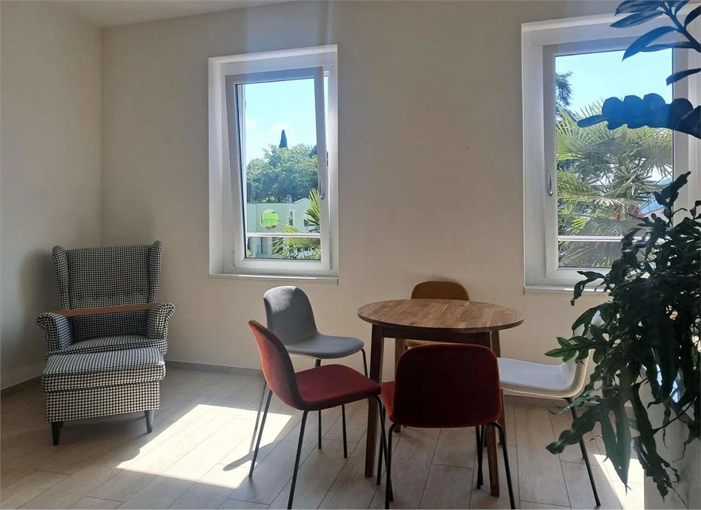 Appartamento ristrutturato con vista aperta - Foto 1 di 7