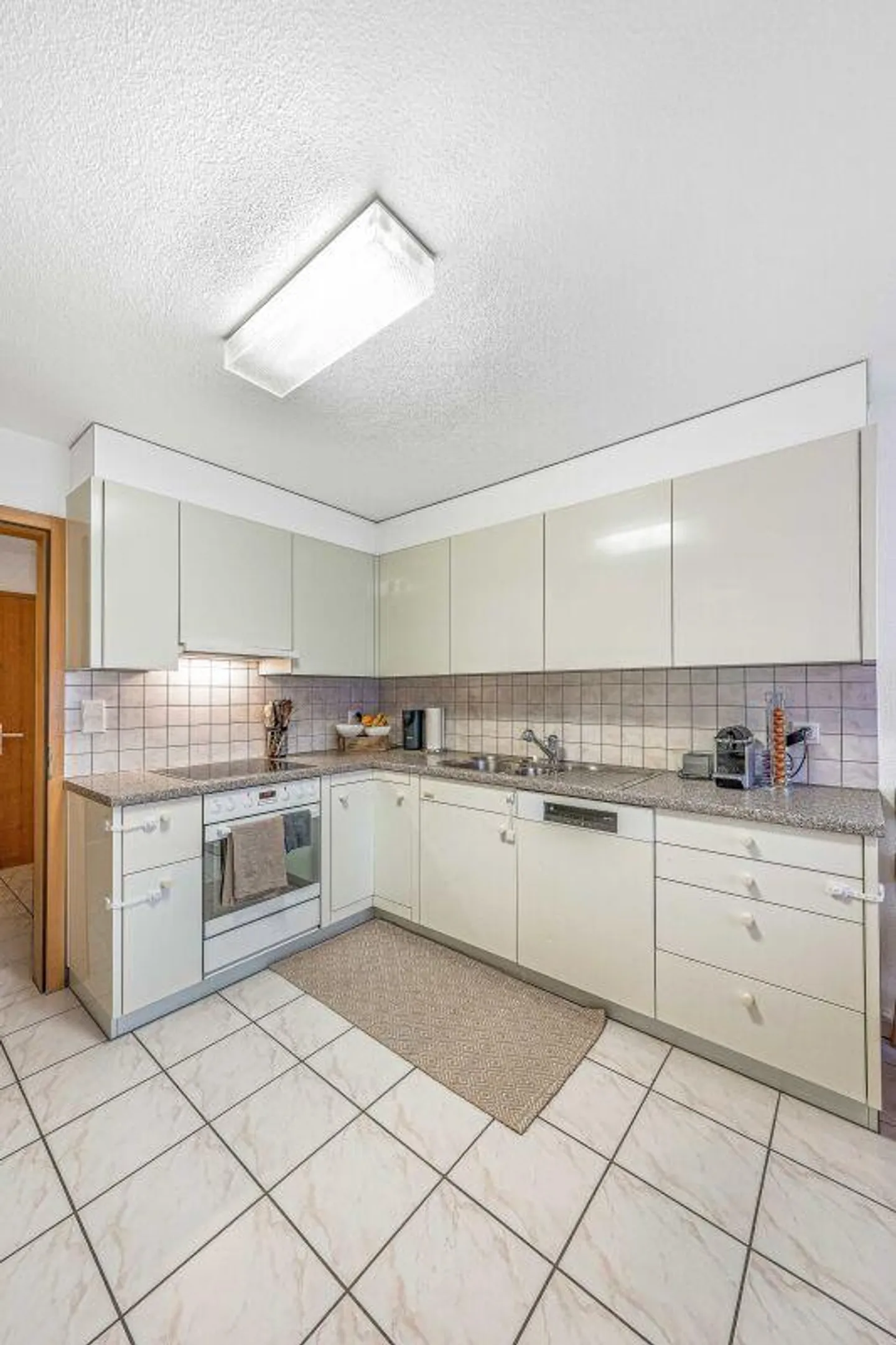 Geräumige Wohnung in Widnau - Foto 3 von 10