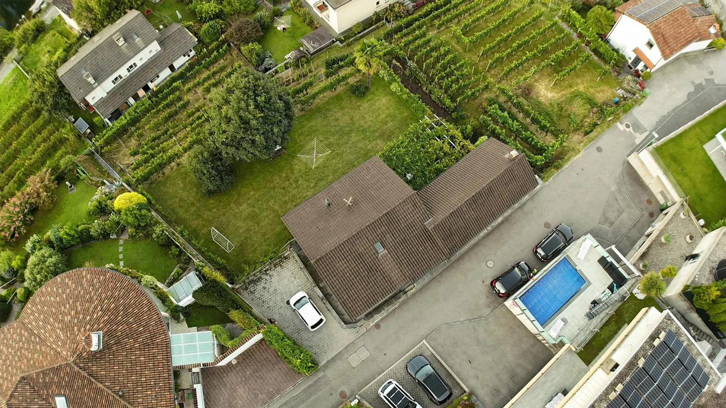 Une opportunité unique : maison bifamiliale avec potentiel de construction,... - Photo 7 sur 13