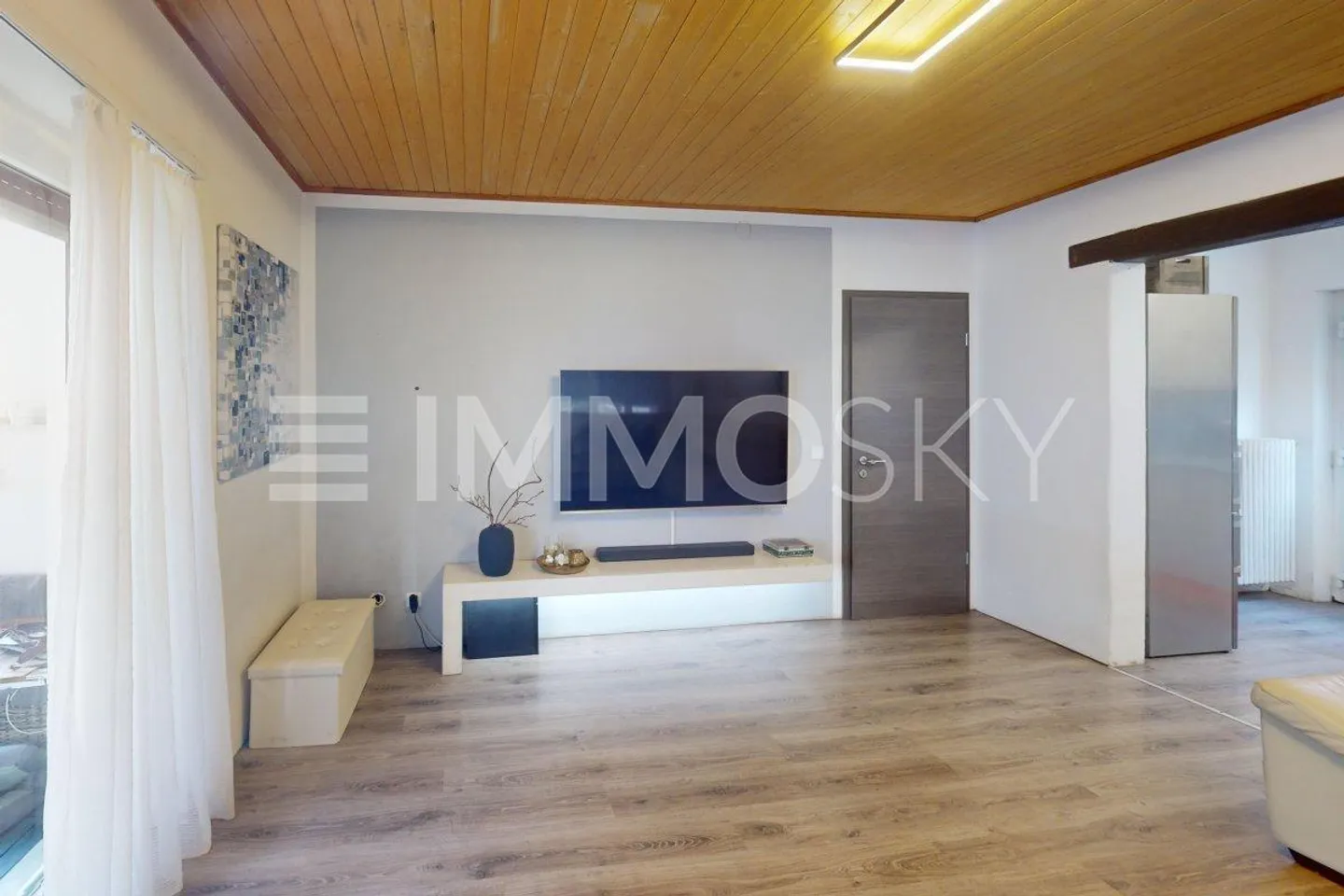 Investment in Real Estate with Immediate Income in Pregassona - Photo 3 of 5