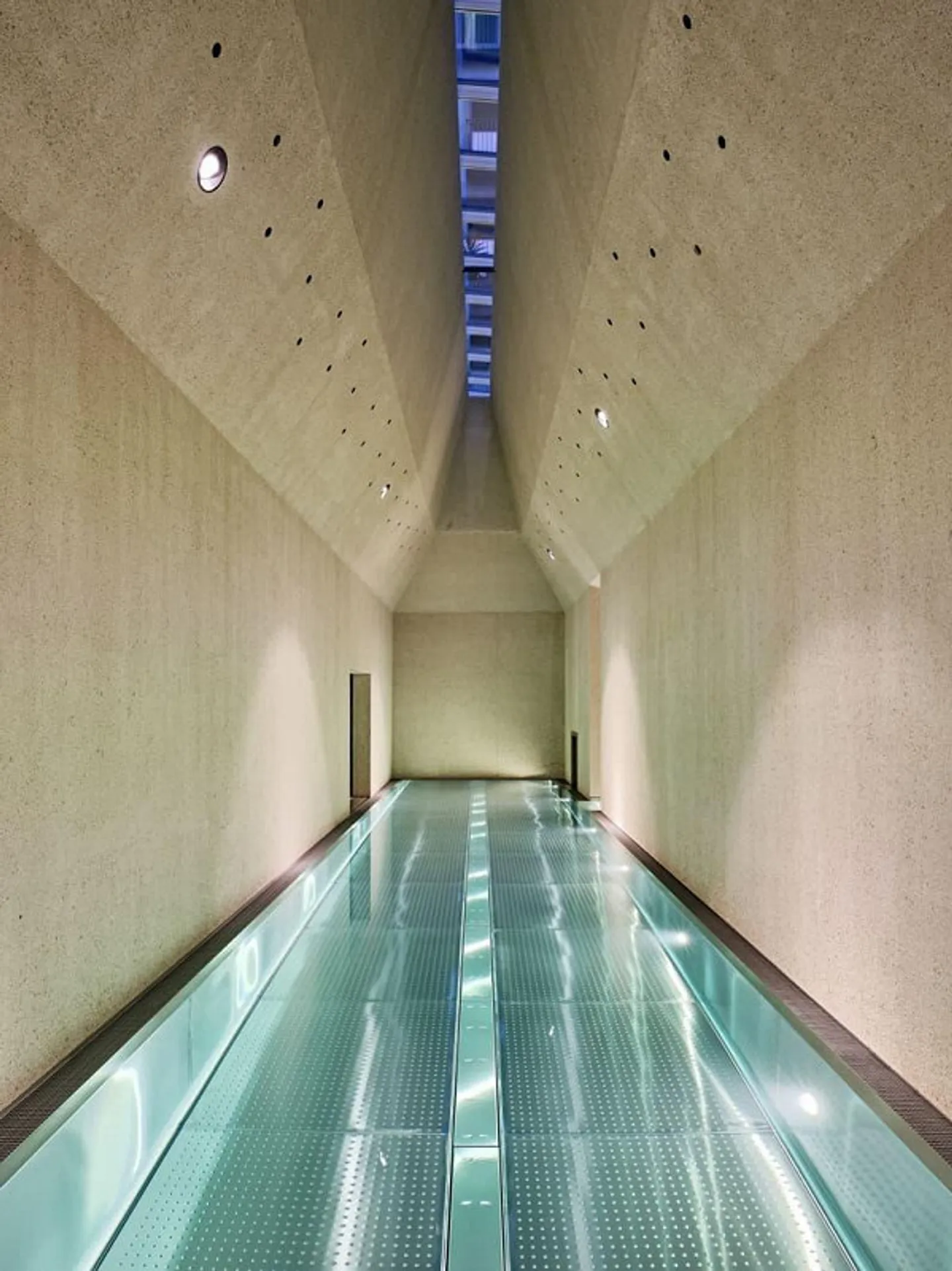 Appartamento arredato (2,5 stanze) con piscina, palestra, ecc. - Foto 8 di 13