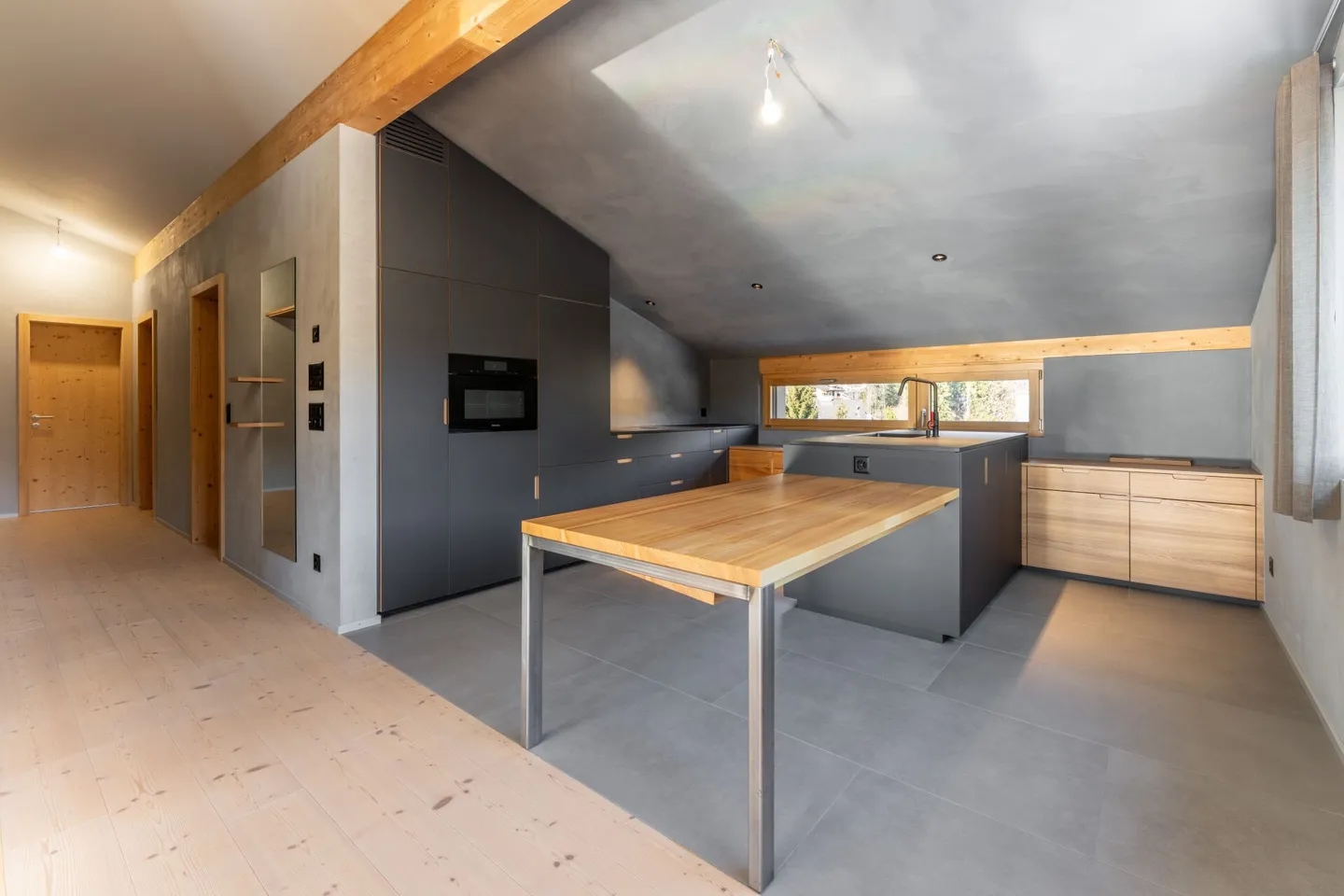 Appartamento mansardato di 4 1/2 locali a Laax in vendita - Foto 2 di 15