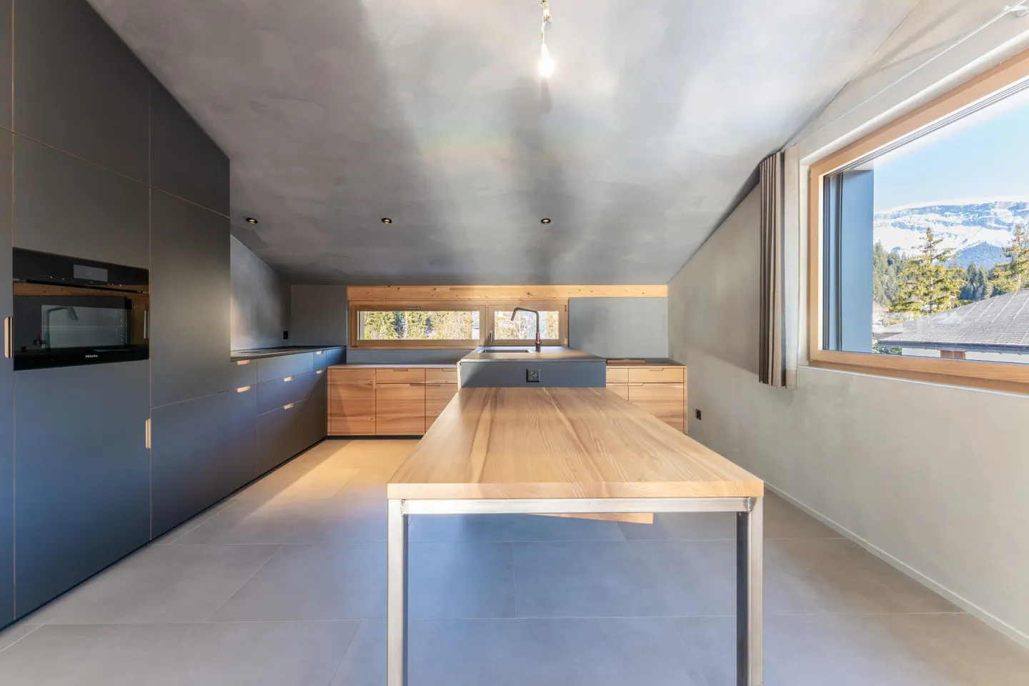 Appartamento mansardato di 4 1/2 locali a Laax in vendita - Foto 3 di 15