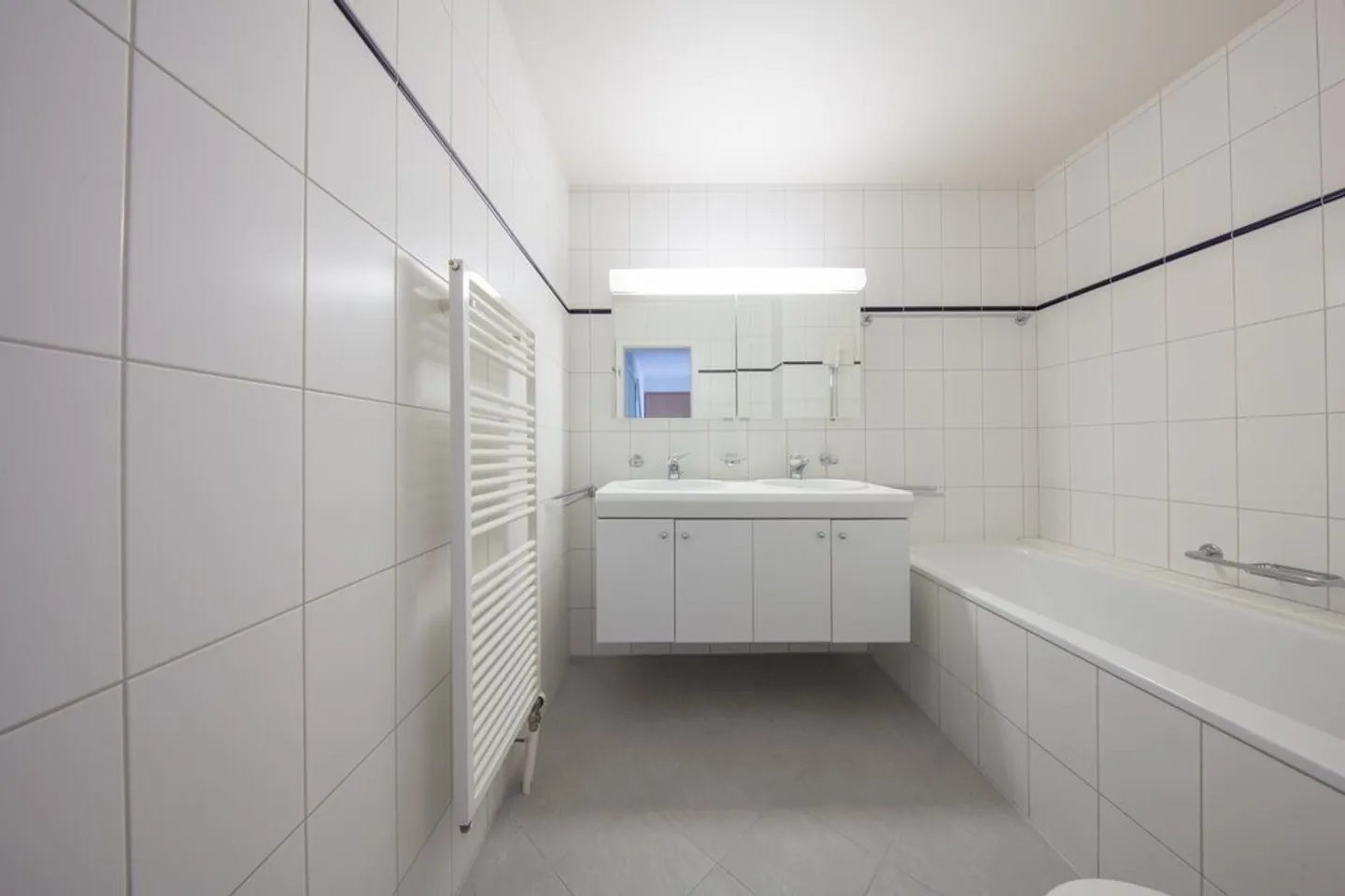 Charmante Wohnung mit Seeblick - Foto 8 von 9