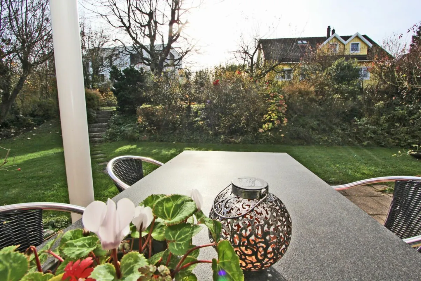 Familienresidenz im Villenquartier - Foto 3 von 21