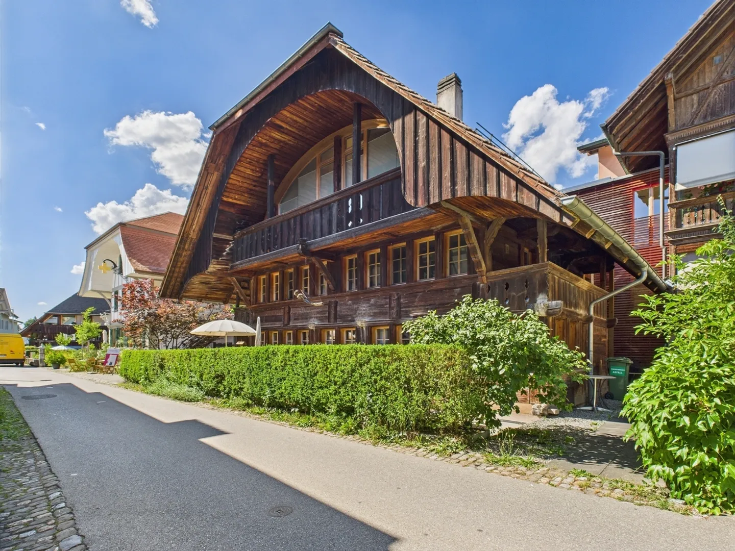 Idyllisches 5-Zimmer Bauernhaus in 3076 Worb - Foto 1 von 11