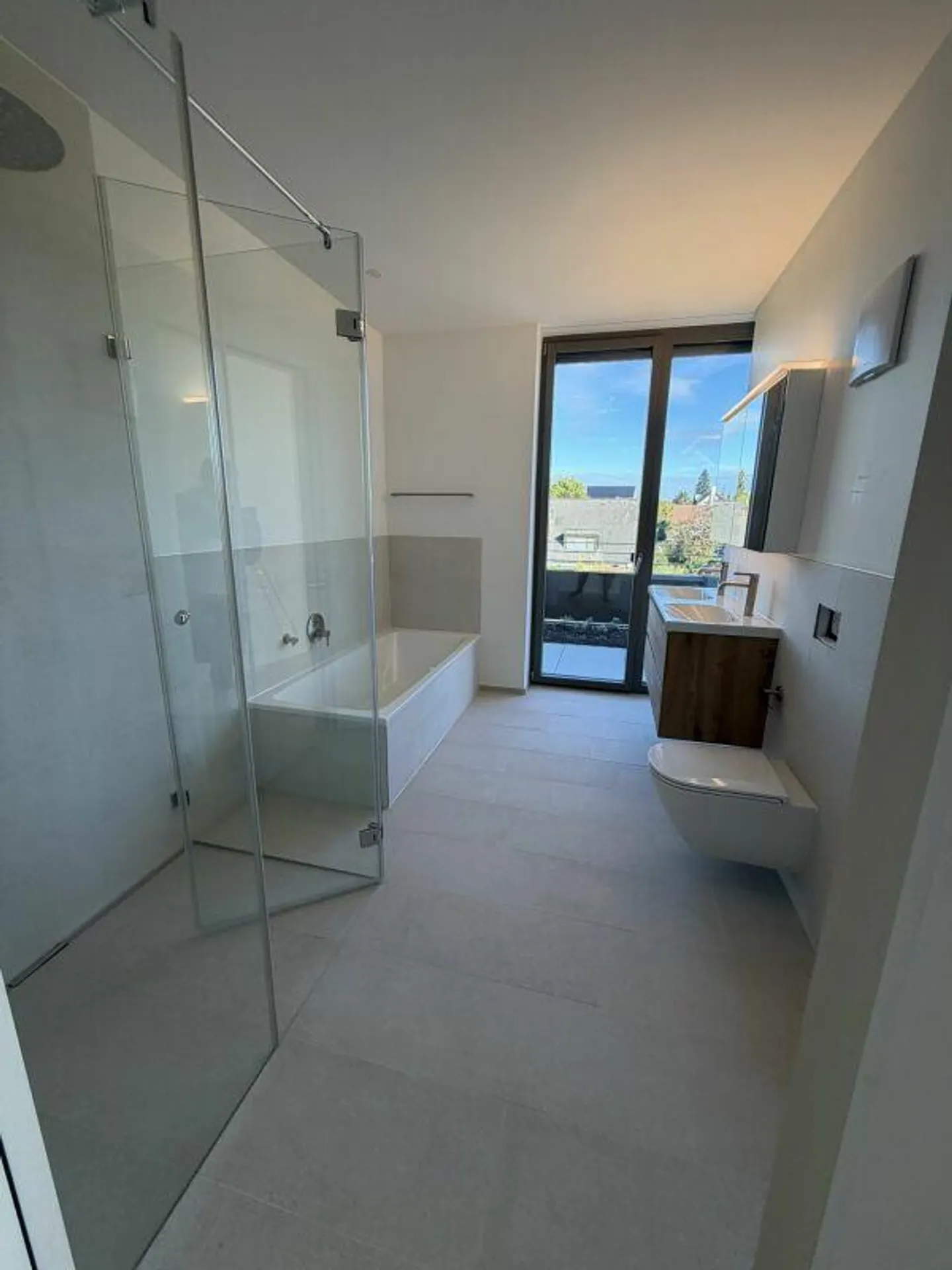 Première location : appartements modernes et lumineux dans un emplacement exclusif sur Bruderholz - Photo 7 sur 8
