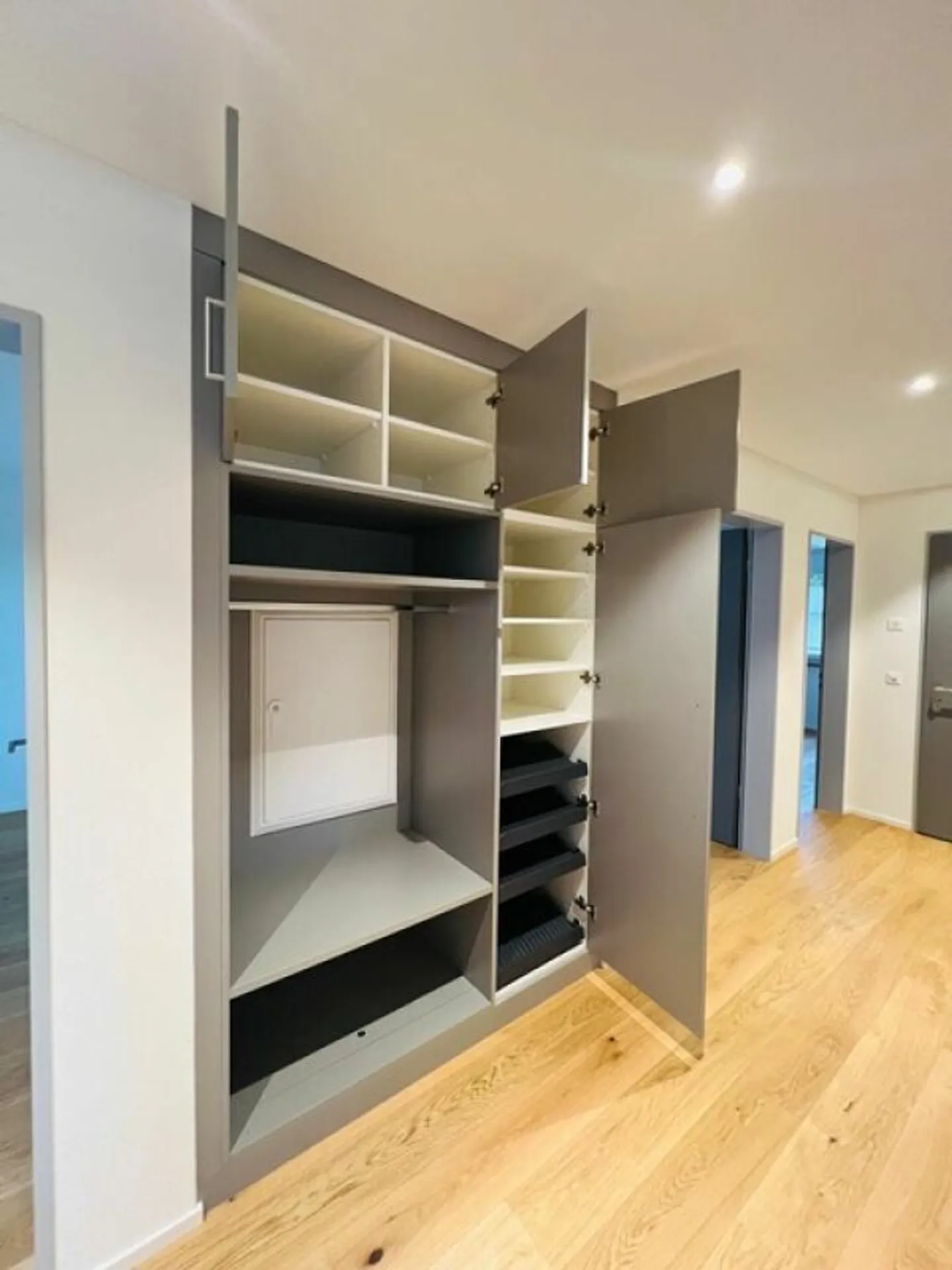 Exklusive 4.5 Zimmer Neubauwohnung - Foto 8 von 14