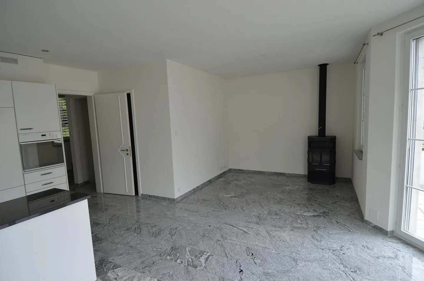 Appartamento esclusivo di 3,5 stanze (W04) - Foto 2 di 11