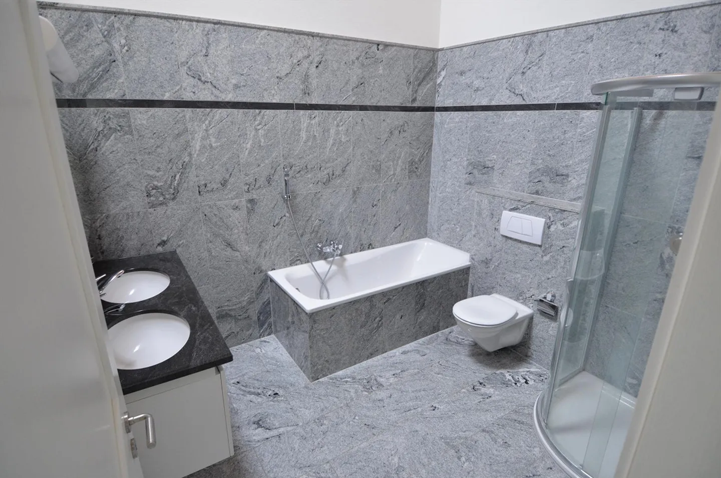 Appartamento esclusivo di 3,5 stanze (W04) - Foto 4 di 11