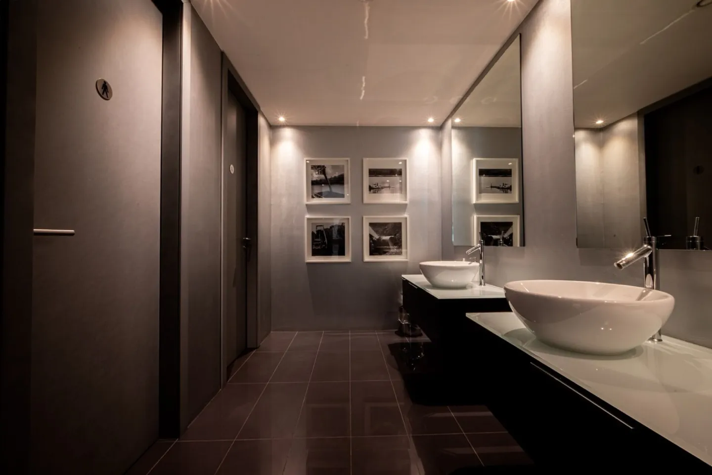 Prestigebüro mit Seeblick im Palazzo Mantegazza - Foto 13 von 15