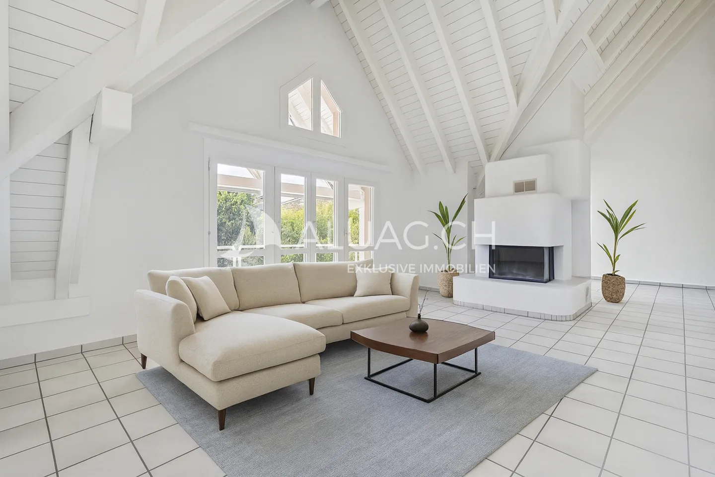 DUPLEX RENTAL APARTMENT IN A QUIET NEIGHBORHOOD - Photo 1 of 12