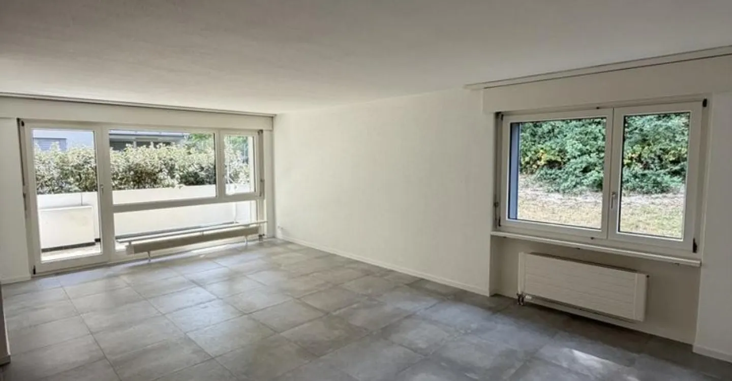 Appartamento di 4,5 locali al piano terra a Kerzers - Foto 3 di 7
