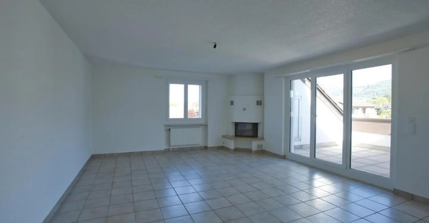 Wunderschöne 4,5-Zimmer-Wohnung zu vermieten - Foto 2 von 11
