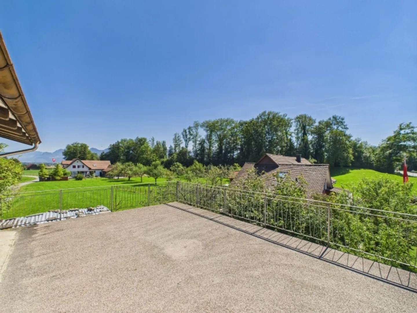 Charming single-family home with large outdoor space and plenty of potential - Photo 4 of 13