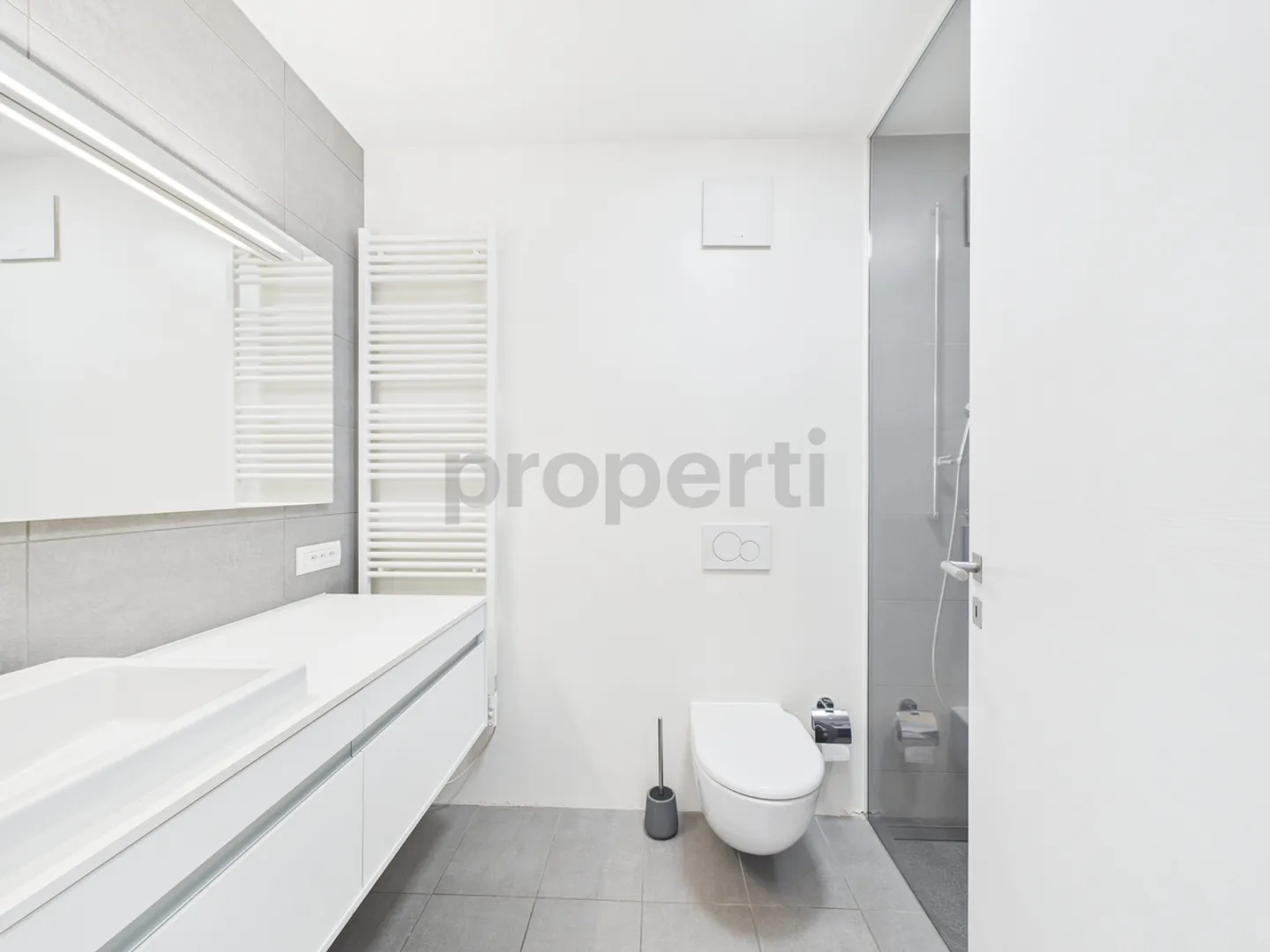 Prächtige und elegante 4,5-Zimmer-Wohnung in Tenero, im Kanton Tessin - Foto 8 von 11