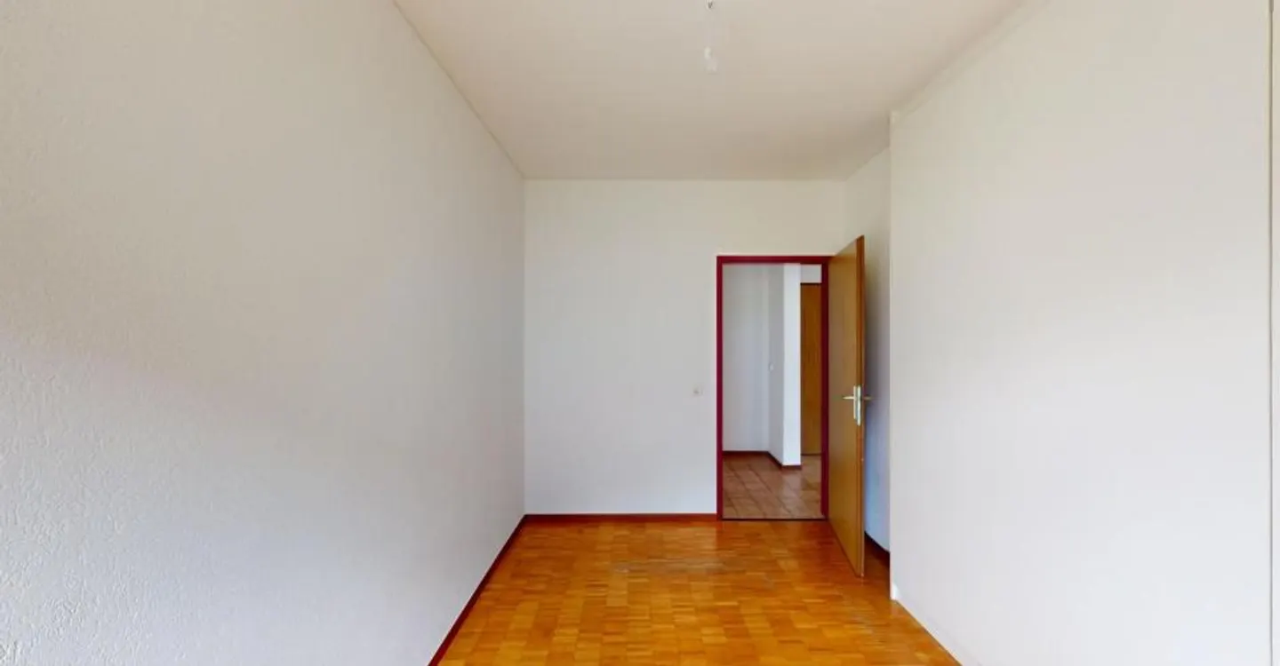 Spacious apartment with balcony - Photo 5 of 8