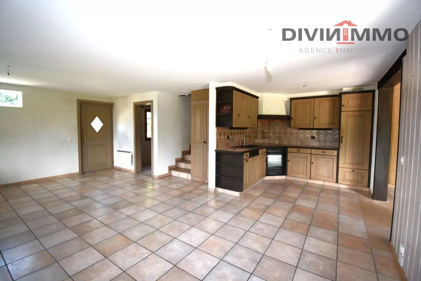 Belle maison avec spa, garage et couvert - Photo 4 sur 13