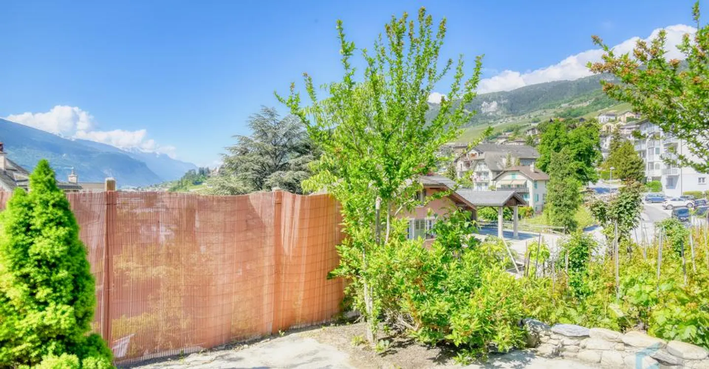 Charmant Appartement en Jardin à Veyras - Photo 11 sur 12