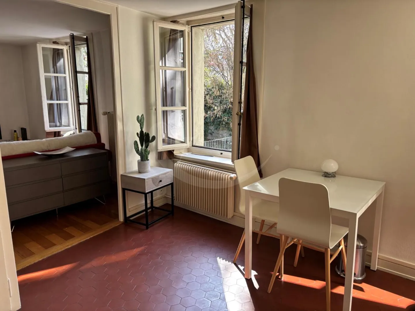 Charmante 2.5-Zimmer-Wohnung - Foto 1 von 8