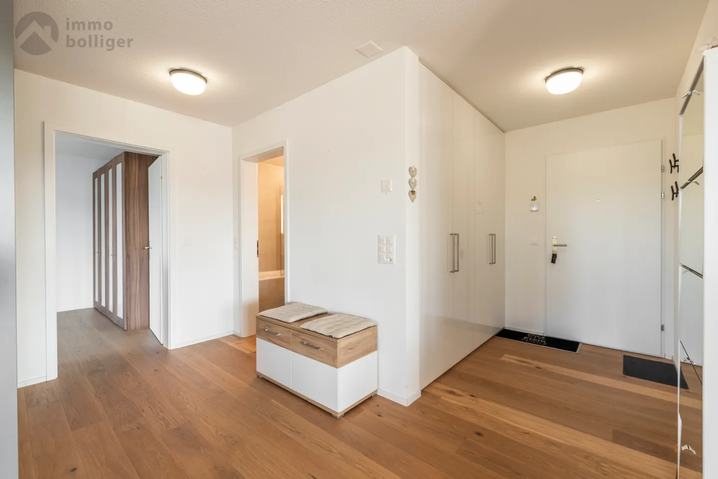 Modern 3.5 Room Apartment in Rural Idyl - Photo 4 of 13
