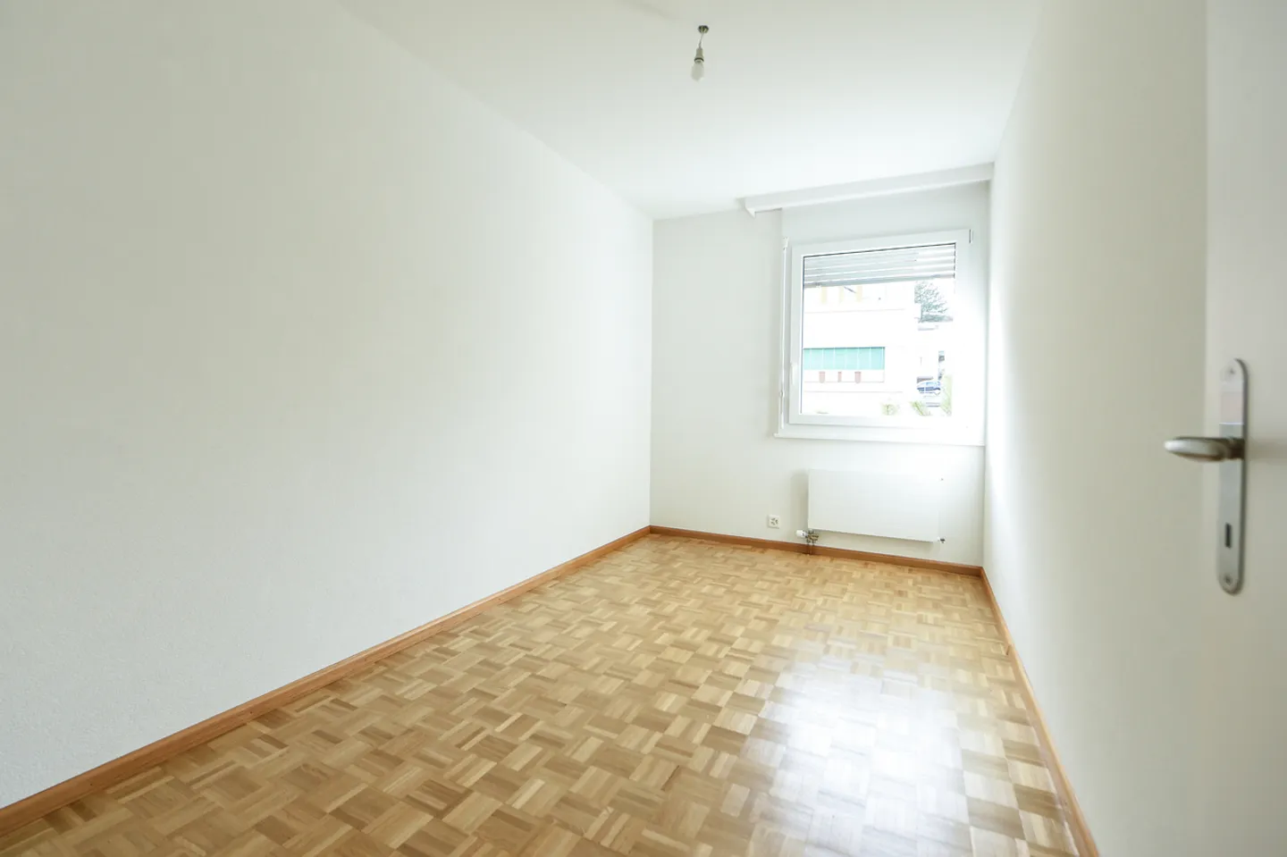 Sion, 5 Rooms, 450 m from the Old Town, Stunning View and Absolute Peace - Photo 13 of 19