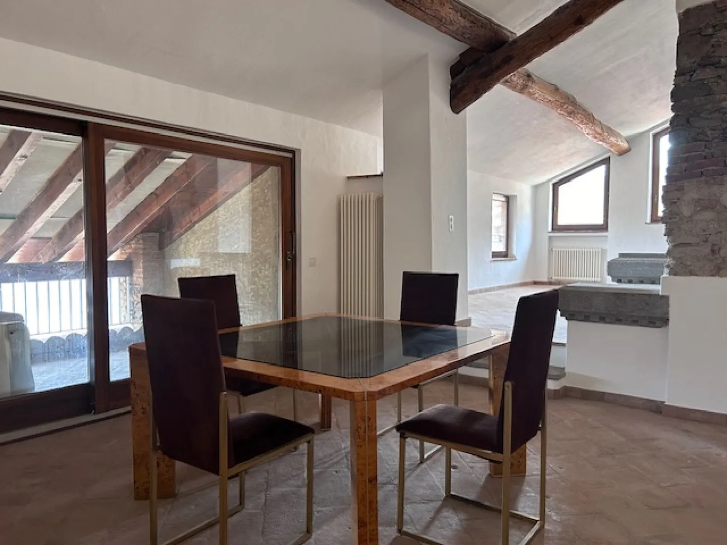 MERVEILLEUX ET FASCINANT APPARTEMENT DUPLEX 4.5 PIÈCES - Photo 8 sur 32