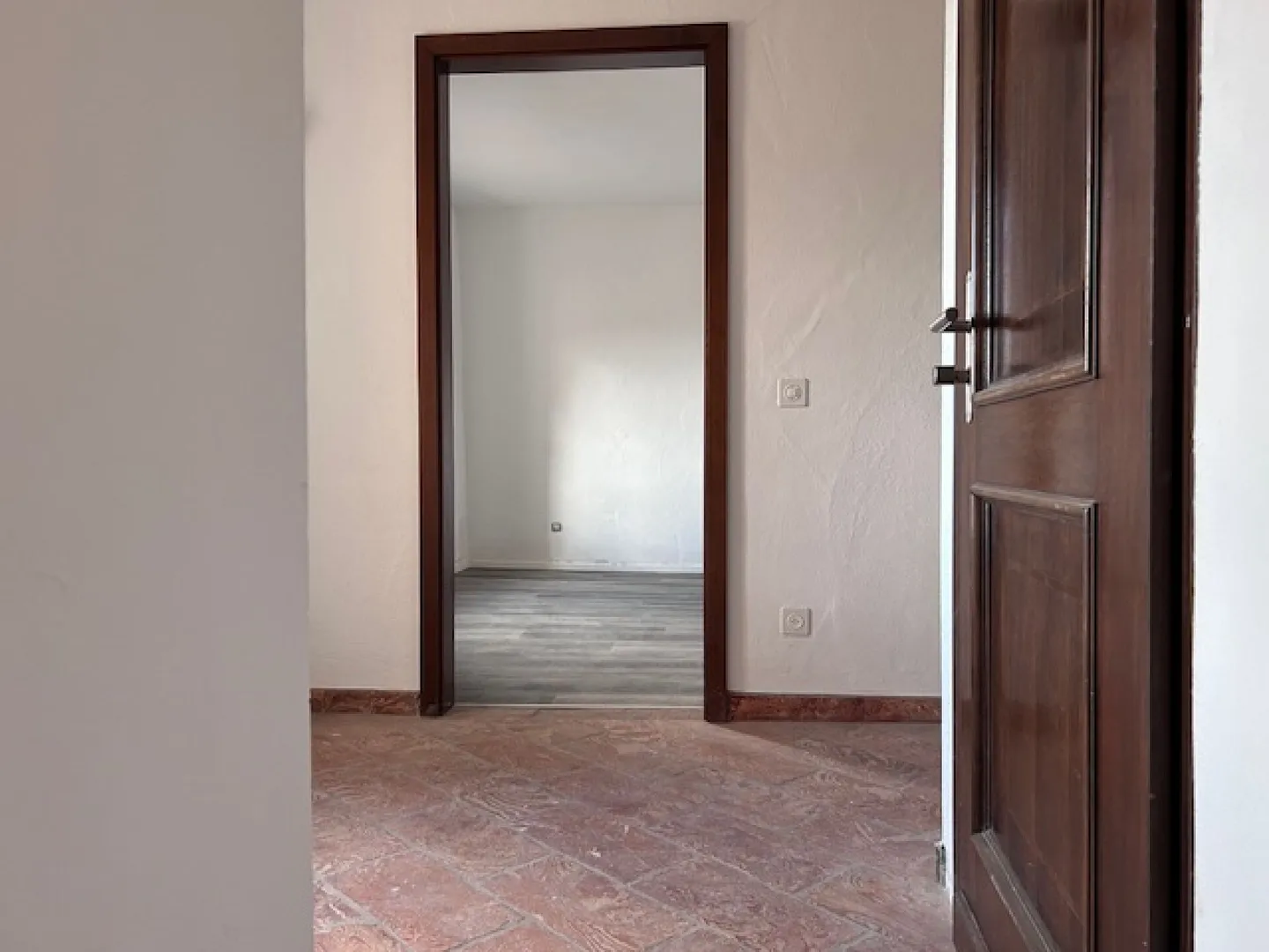 MERVEILLEUX ET FASCINANT APPARTEMENT DUPLEX 4.5 PIÈCES - Photo 17 sur 32