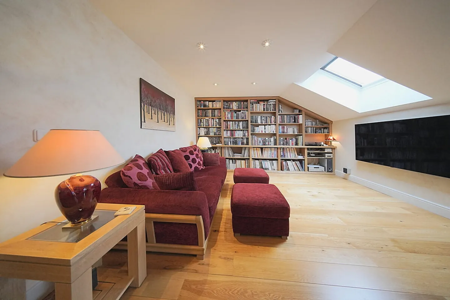 Generous 6-bedroom villa (9 rooms) full of surprises - Photo 5 of 13