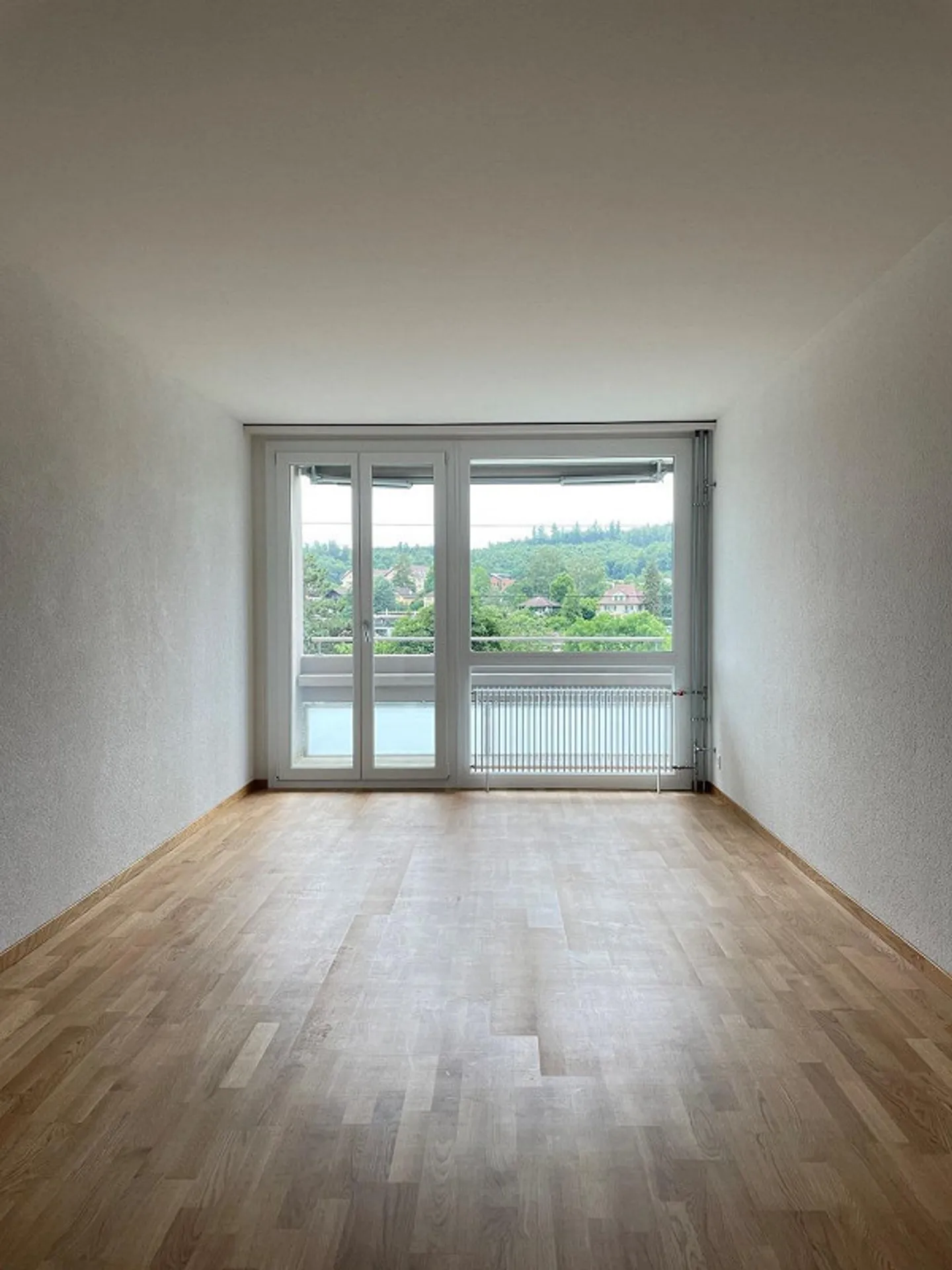 Modernes Apartment in Köniz - Foto 3 von 9