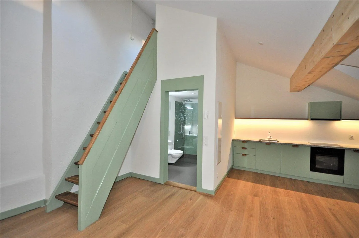 Charmantes Loft im historischen Basel - Foto 3 von 8