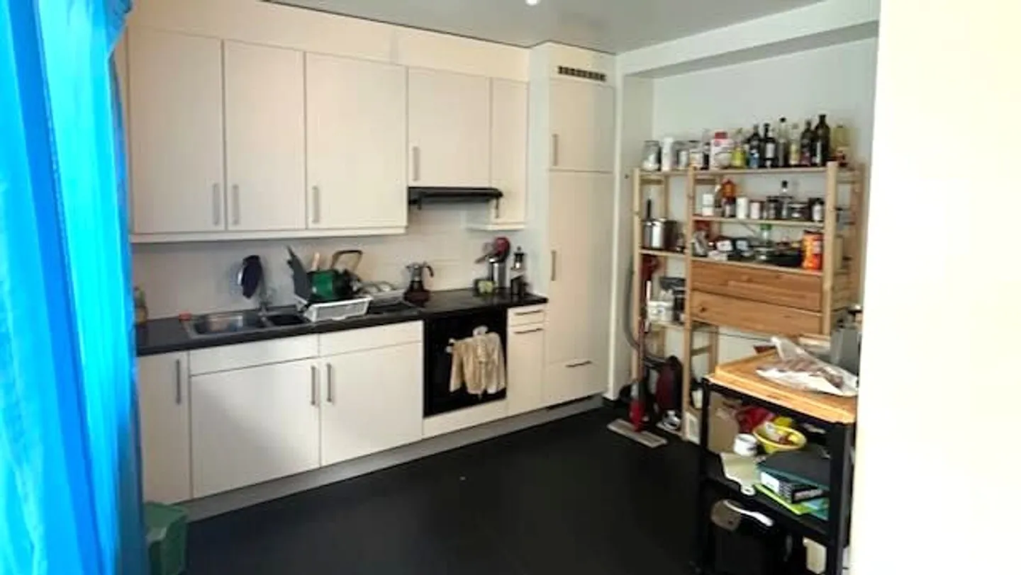 Grand appartement 3.5 pièces - Photo 2 sur 5