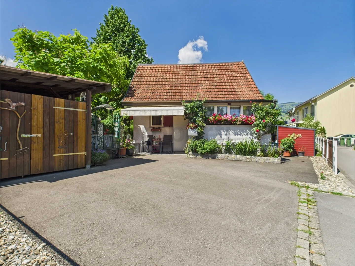 Einzigartiges 5-Zimmer Einfamilienhaus in Werdenberg, Kanton SG - Foto 10 von 12