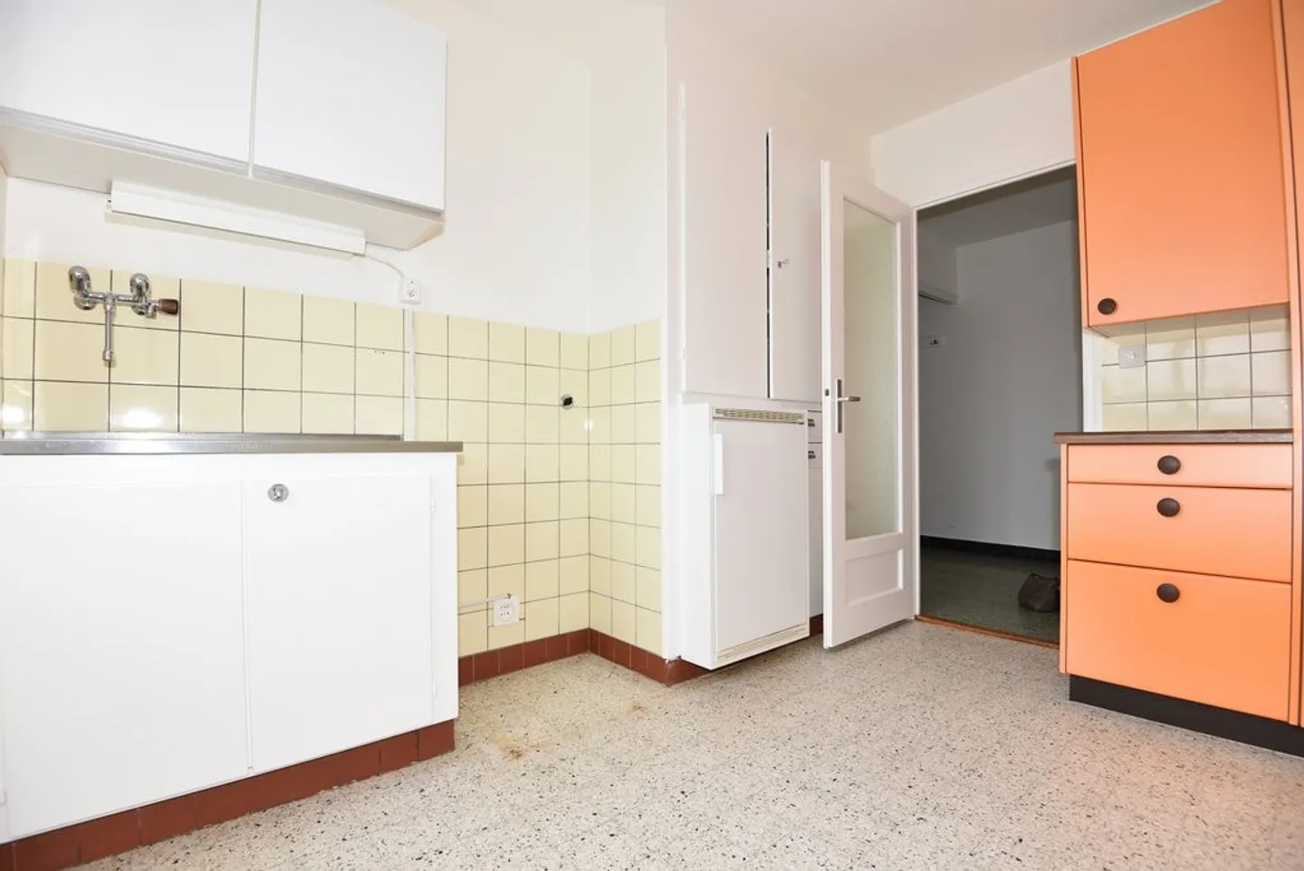 In der Nähe des Bahnhofs Renens - Foto 11 von 11