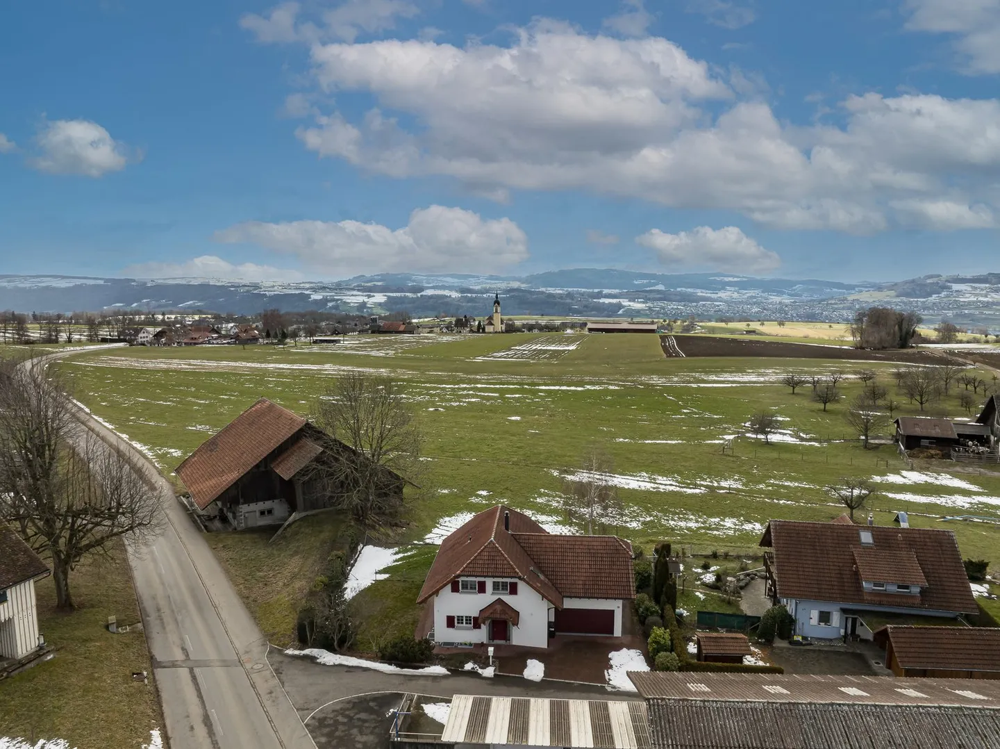 Charmantes Landhaus mit Platz - Foto 9 von 9