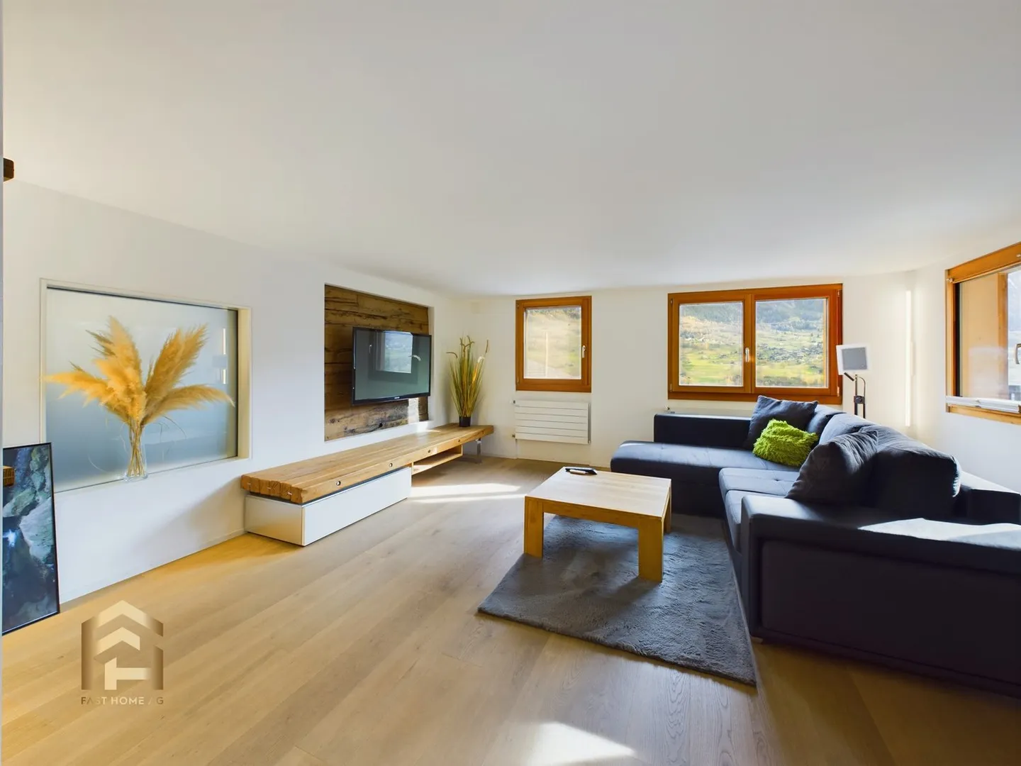 Une maison historique avec 3 appartements à Bitsch - Photo 3 sur 13
