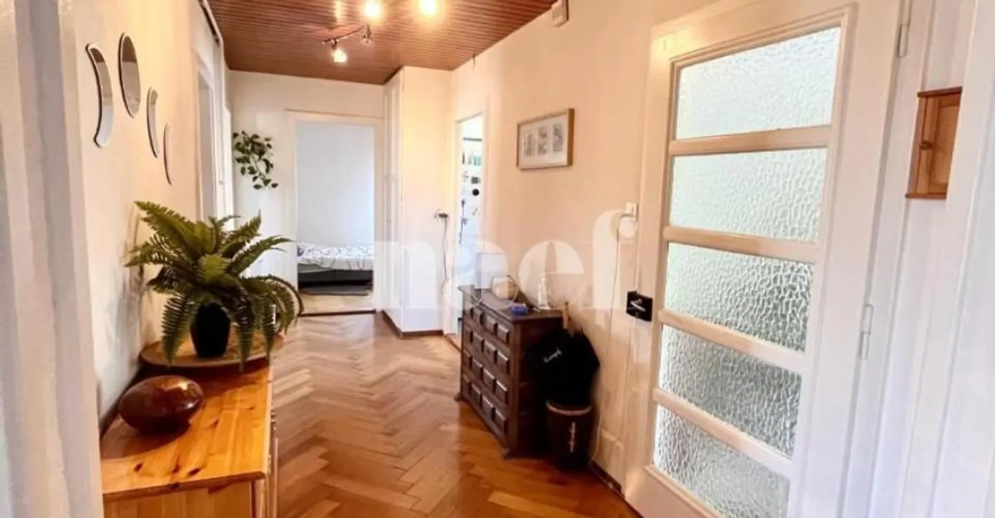Appartamento 4.5 stanze - Foto 1 di 8