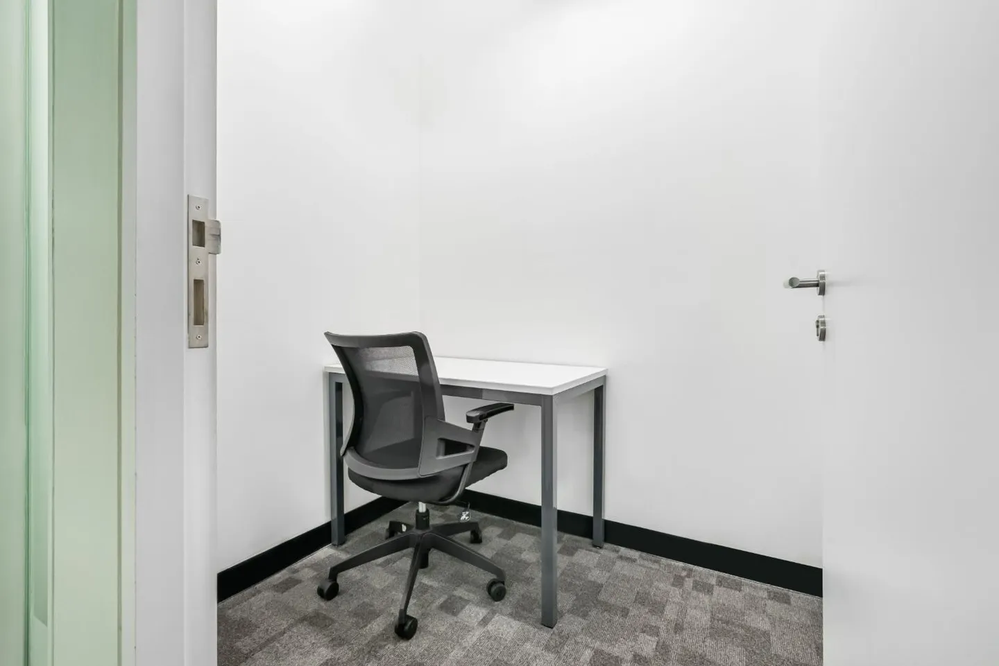 Bureau Privé pour 3 à Lausanne - Photo 2 sur 9