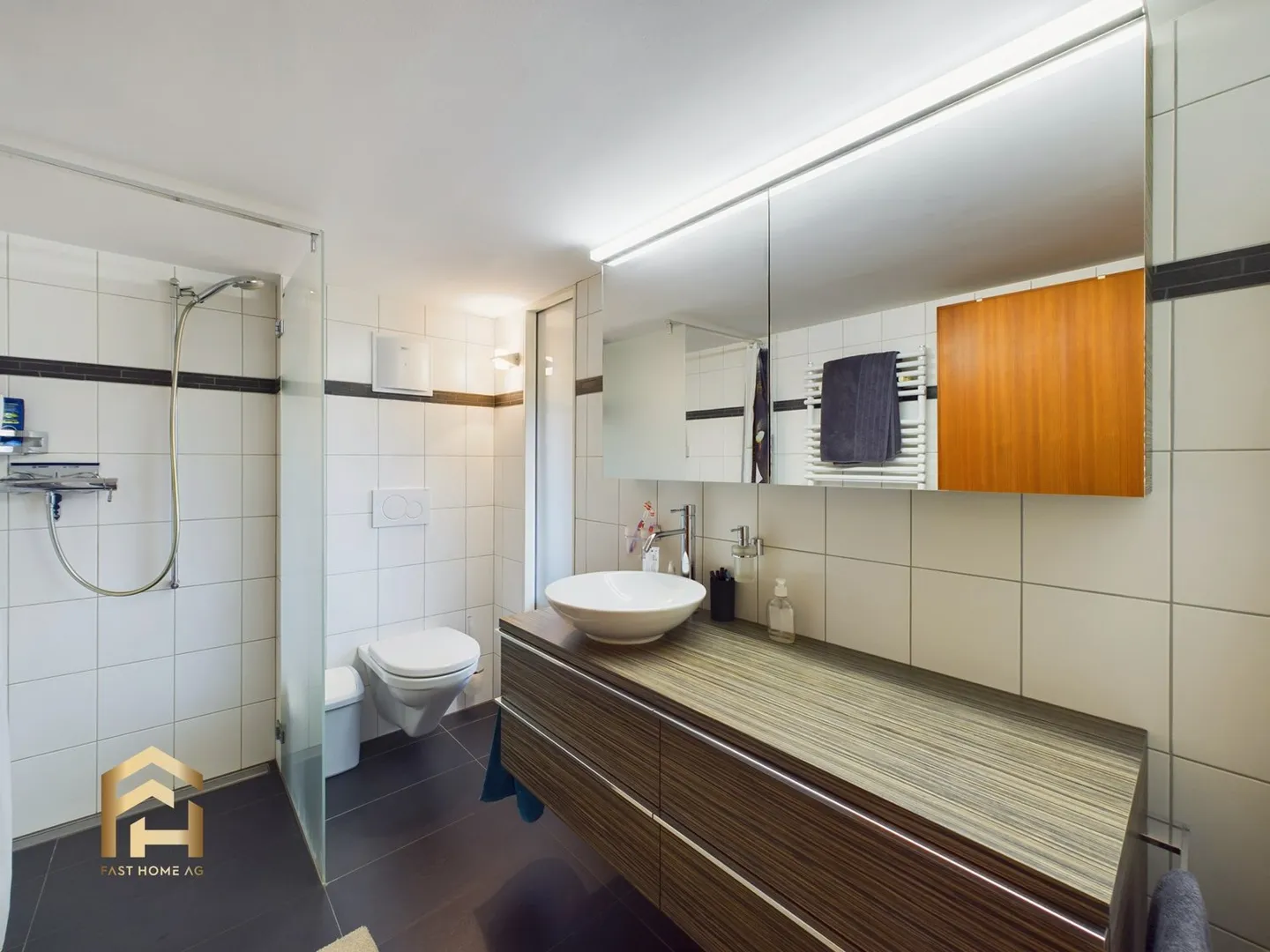 Une maison historique avec 3 appartements à Bitsch - Photo 10 sur 13