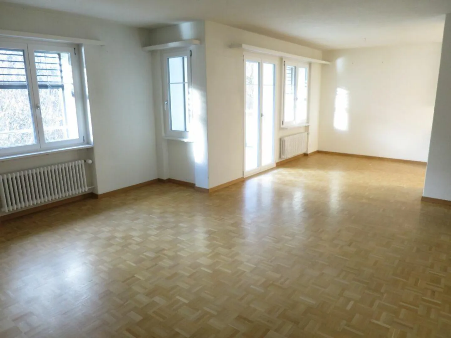 helle und modernisierte Wohnung - Photo 2 sur 11