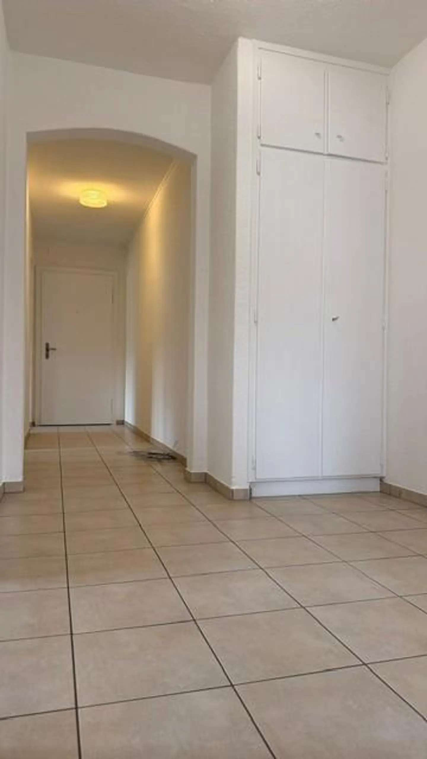 3.5-room apartment near the Cantonal Hospital Aarau - Photo 7 of 9