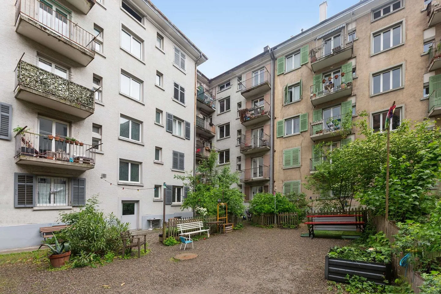 Historischer Altbau-Charme an bester Lage - Foto 2 von 6