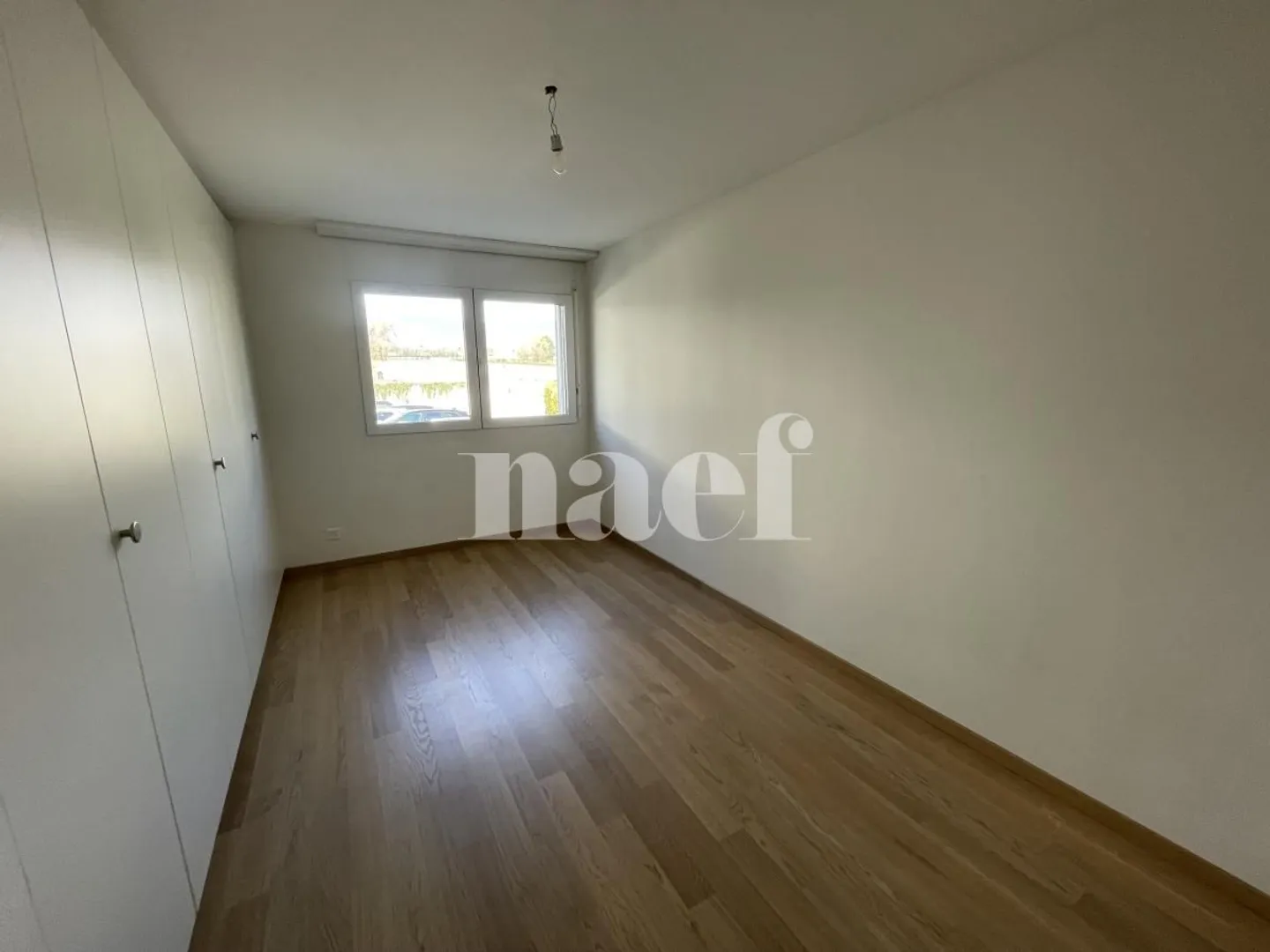 Im Zentrum des Dorfes - Schönes 3-Zimmer-Apartment im 1. Stock mit großem Balkon - Foto 6 von 8