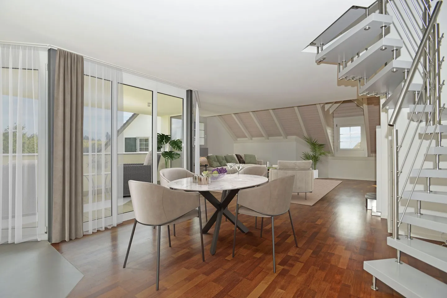 Appartamento attico duplex di 5,5 locali accanto al campo da golf di Augwil - Foto 4 di 19