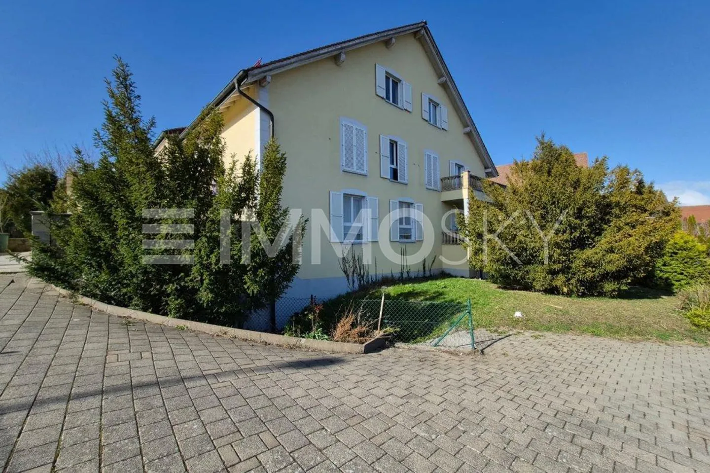 For Investors: Building 8 Minutes from Echallens (Yield approx. 4.13%) - Photo 3 of 5