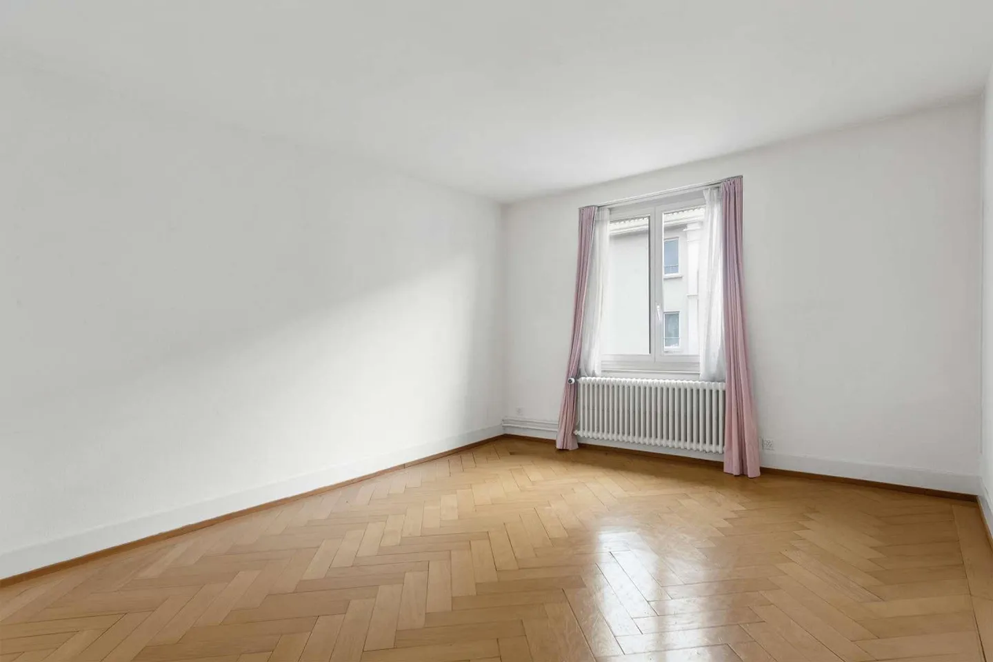 Historischer Altbau-Charme an bester Lage - Foto 4 von 6