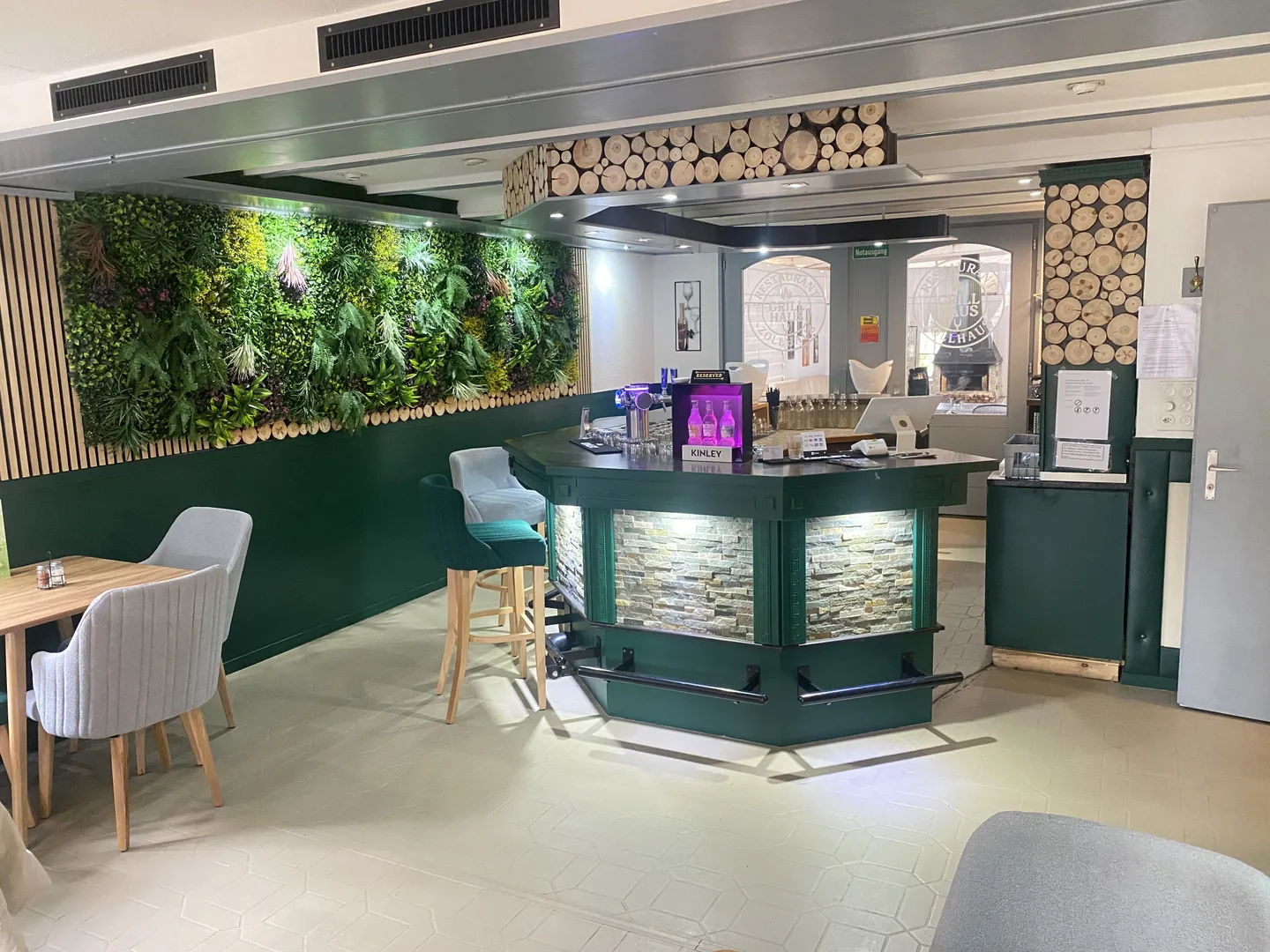 Hotel in vendita - Foto 3 di 7