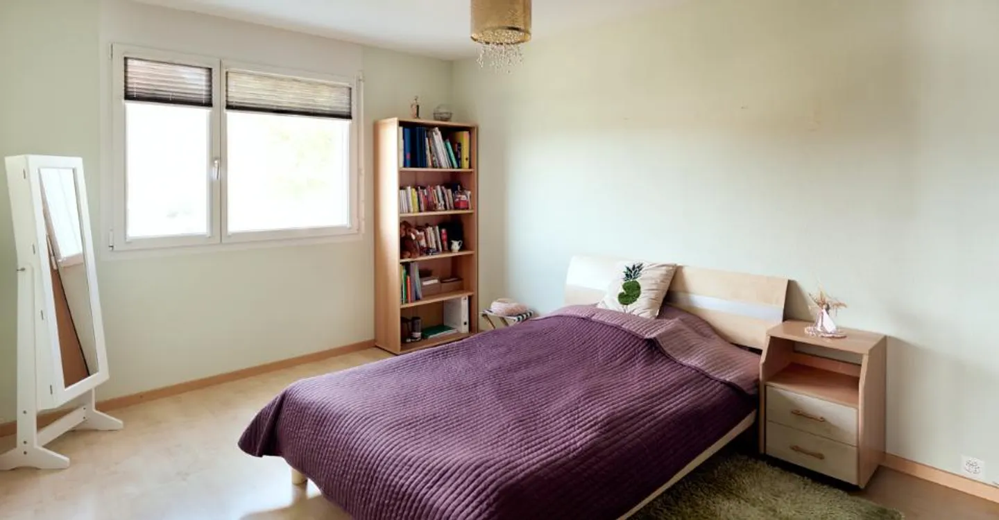 Charming 4.5 Room Apartment - Photo 3 of 8