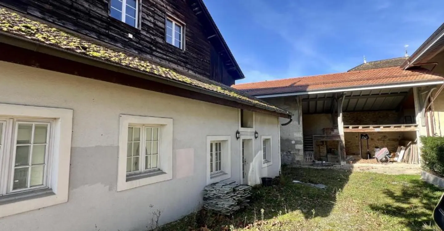 En exclusivité: Maison de charme du 19ème - Foto 2 di 13