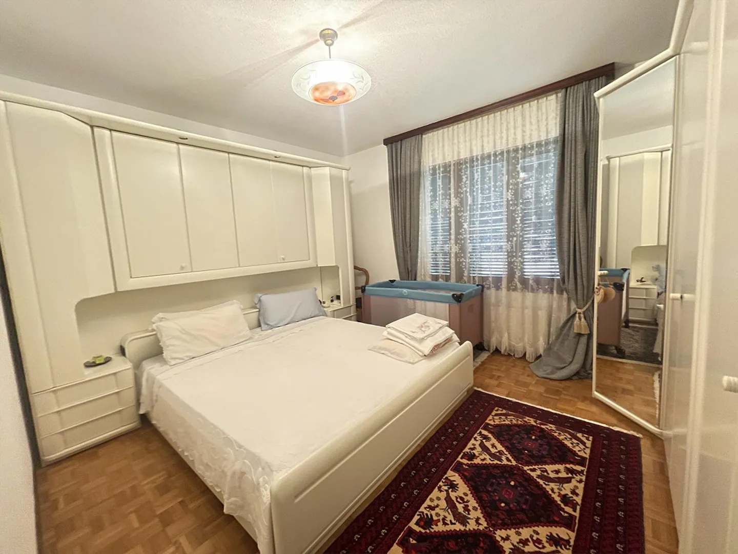 Incantevole Casa Familiare a Lumino - Foto 8 di 13